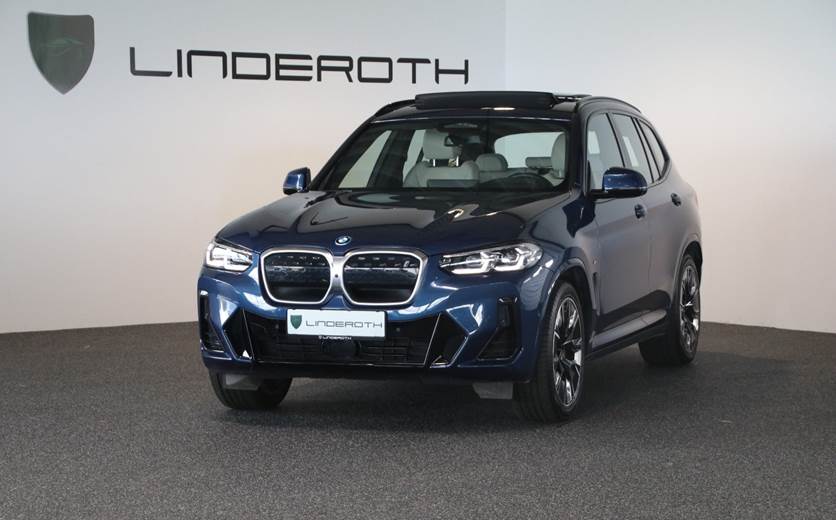 BMW iX3 Charged Plus M-Sport