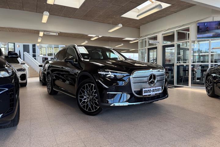 Sort Mercedes GLC400 fra 2026