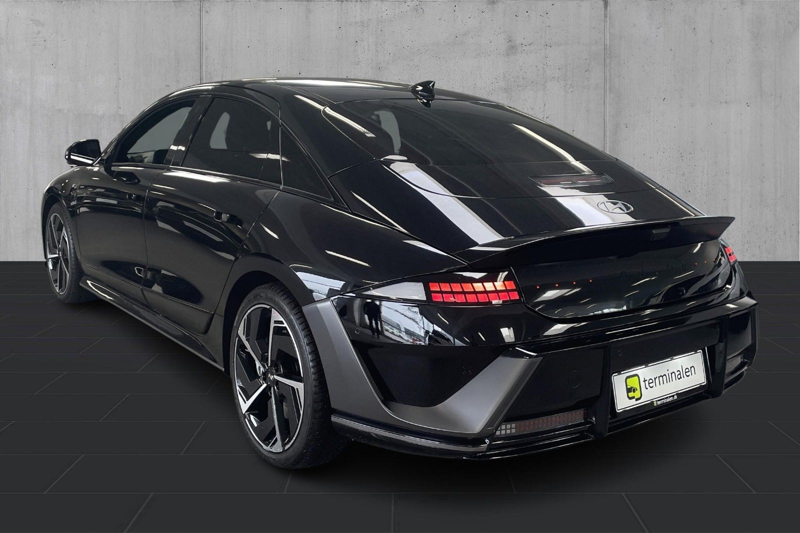 Sort Hyundai Ioniq 6 fra 2026