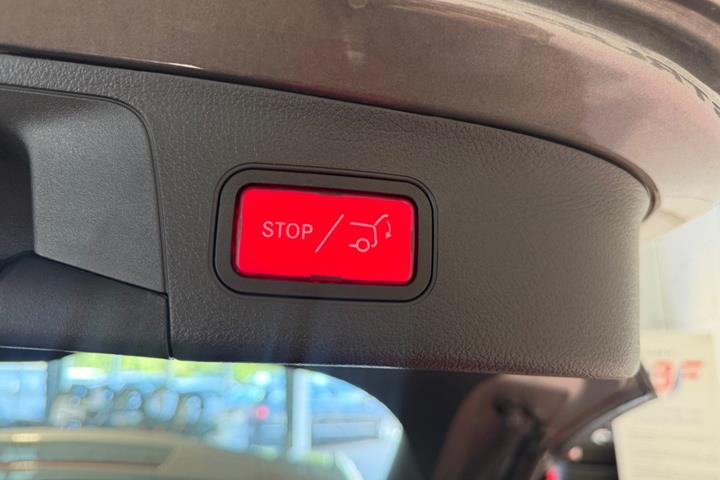 Sort Mercedes EQA250+ fra 2025