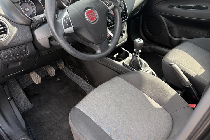 undefined Fiat Punto fra 2016