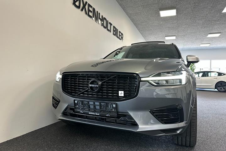 Grå Volvo XC60 fra 2018