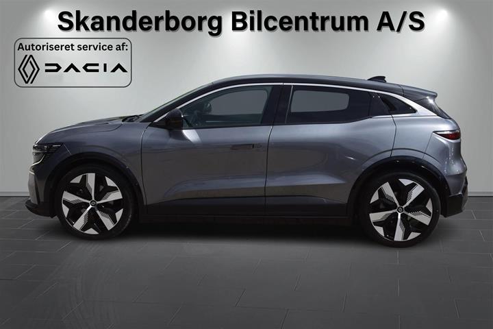 Grå Renault Mégane fra 2024