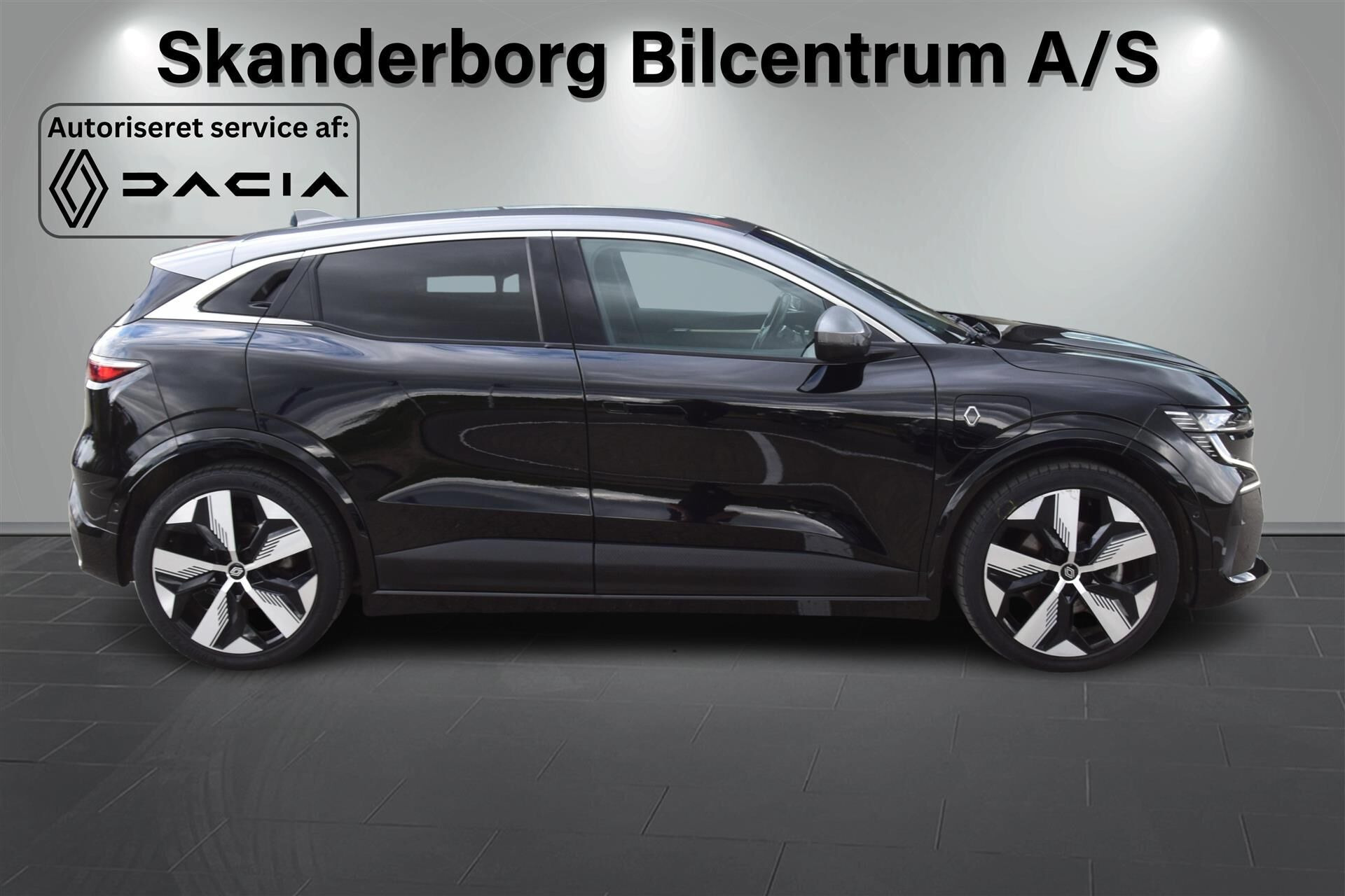Sort Renault Mégane fra 2023