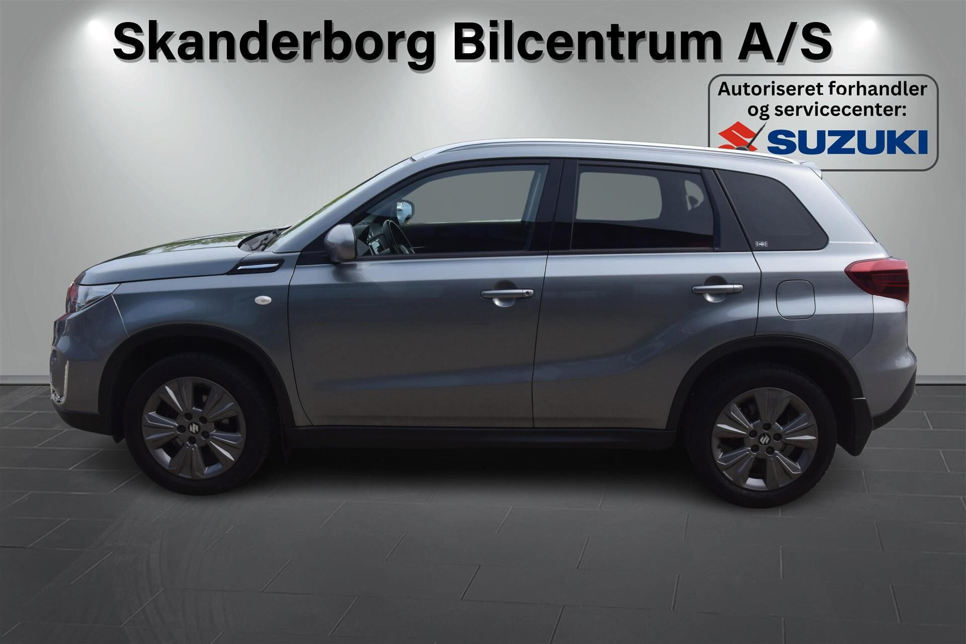 Grå Suzuki Vitara fra 2020