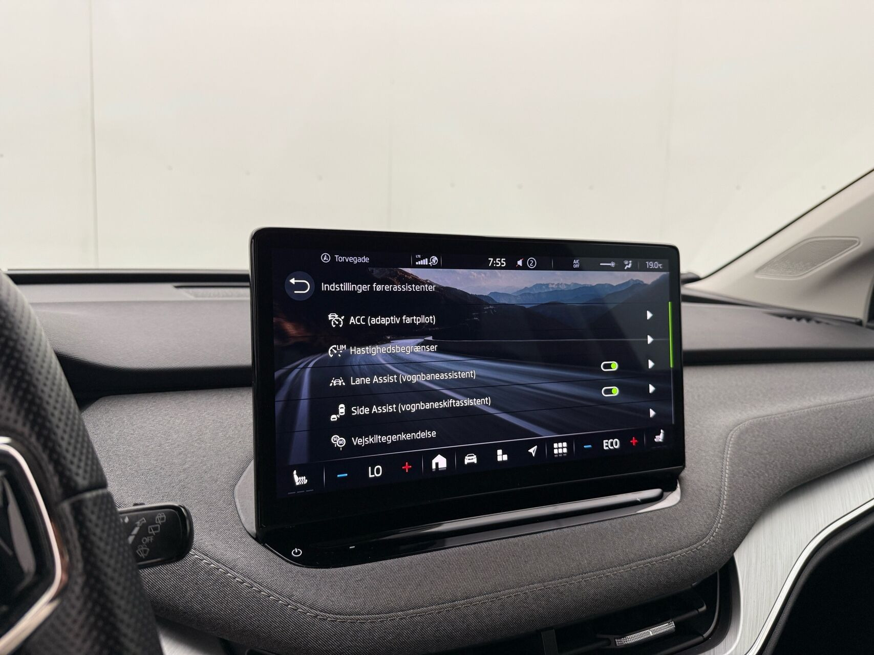 Sort Skoda Enyaq fra 2022