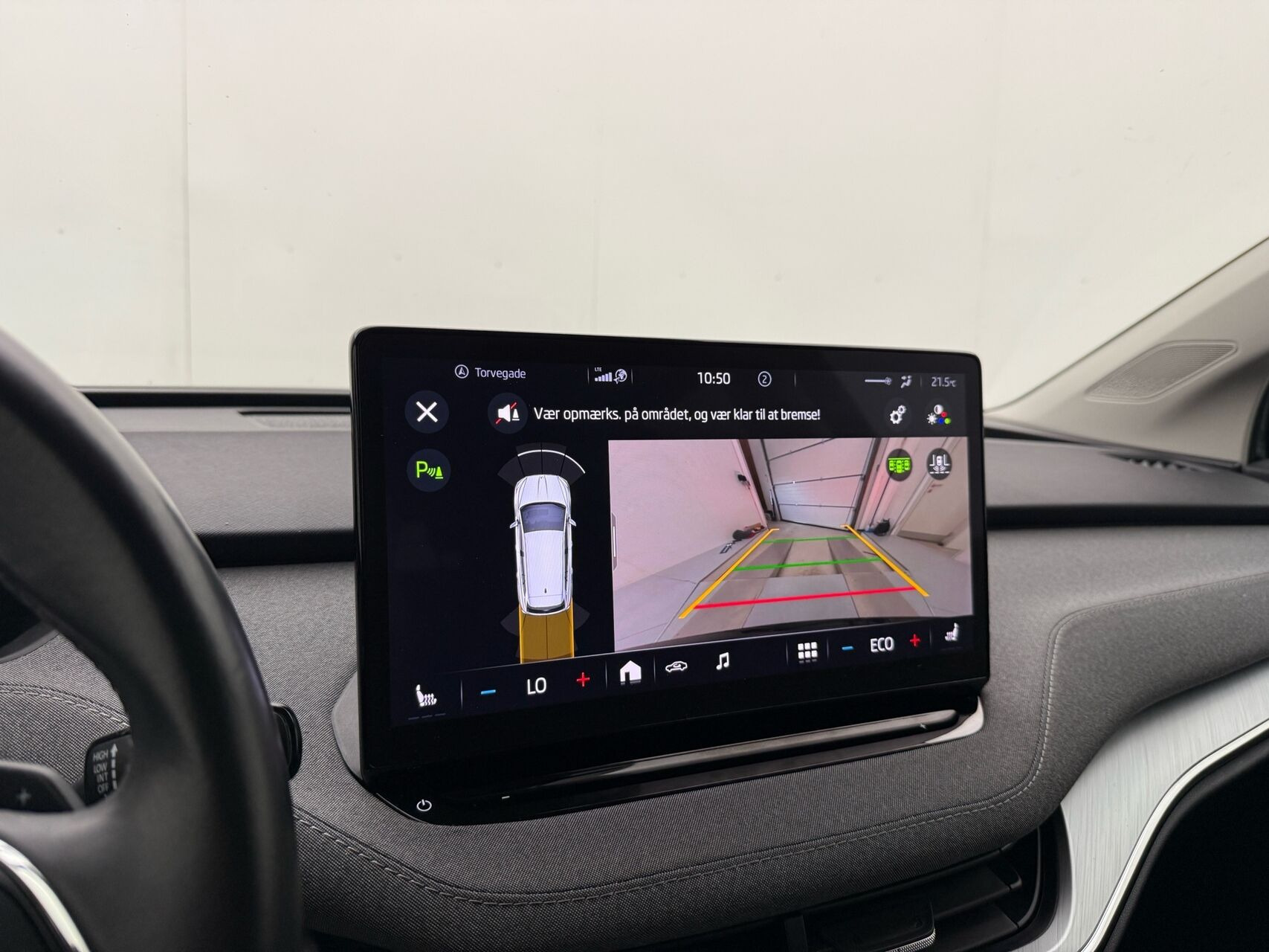 Sort Skoda Enyaq fra 2021