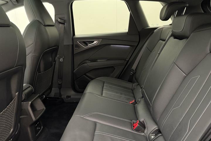 Sort Audi Q4 fra 2021