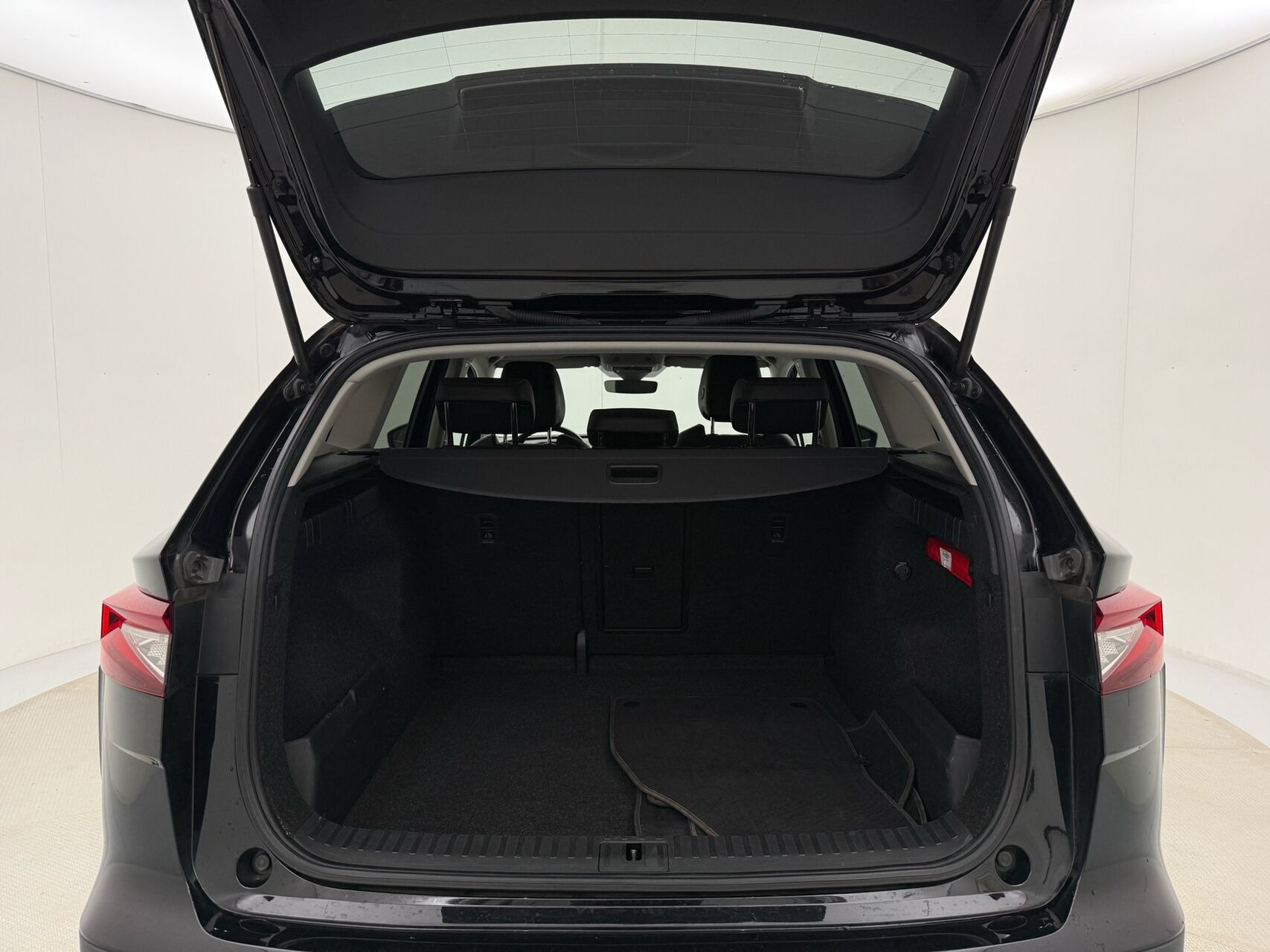 Sort Skoda Enyaq fra 2022