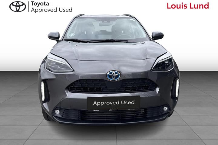 Grå Toyota Yaris Cross fra 2022