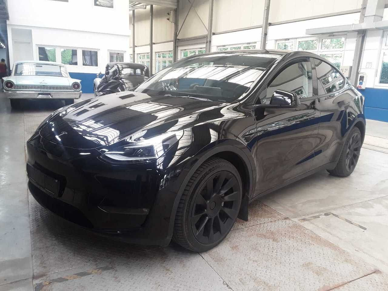 Tesla Model Y EL Long Range AWD 514HK 5d Aut.