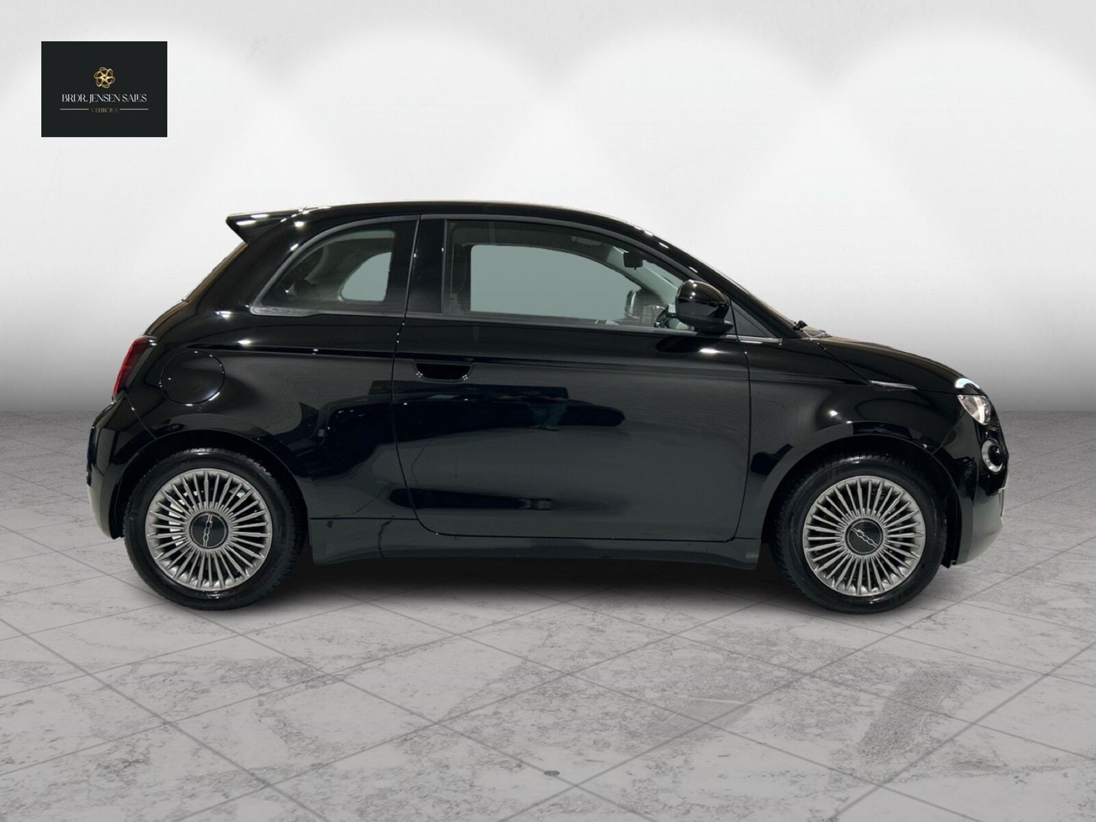 Sort Fiat 500e fra 2023