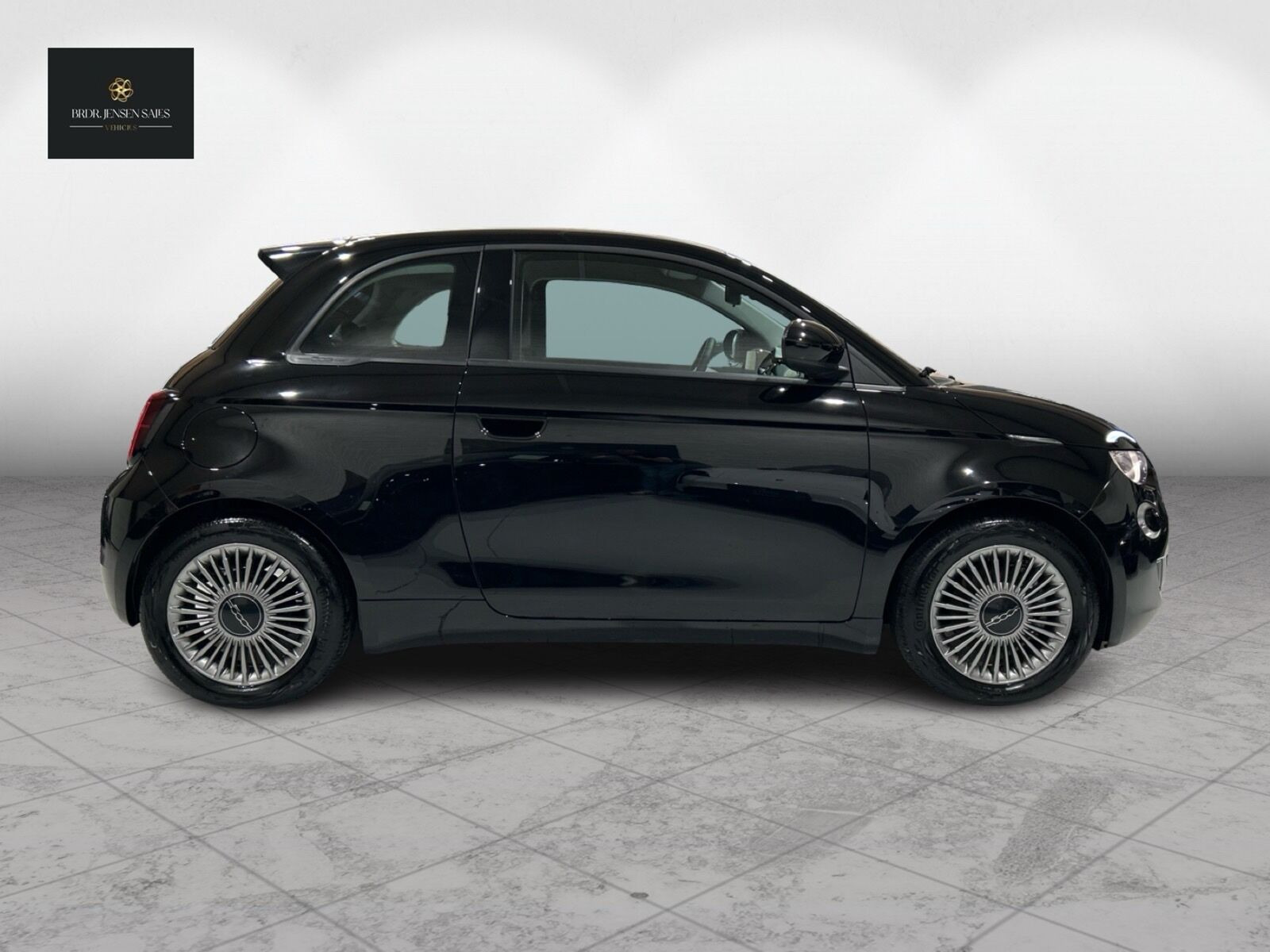 Sort Fiat 500e fra 2023