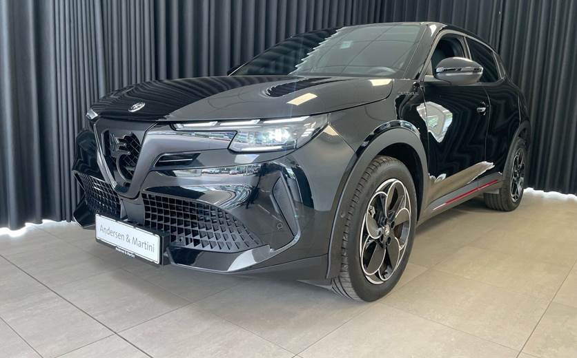 Alfa Romeo Junior EL Speciale 156HK 5d Aut.