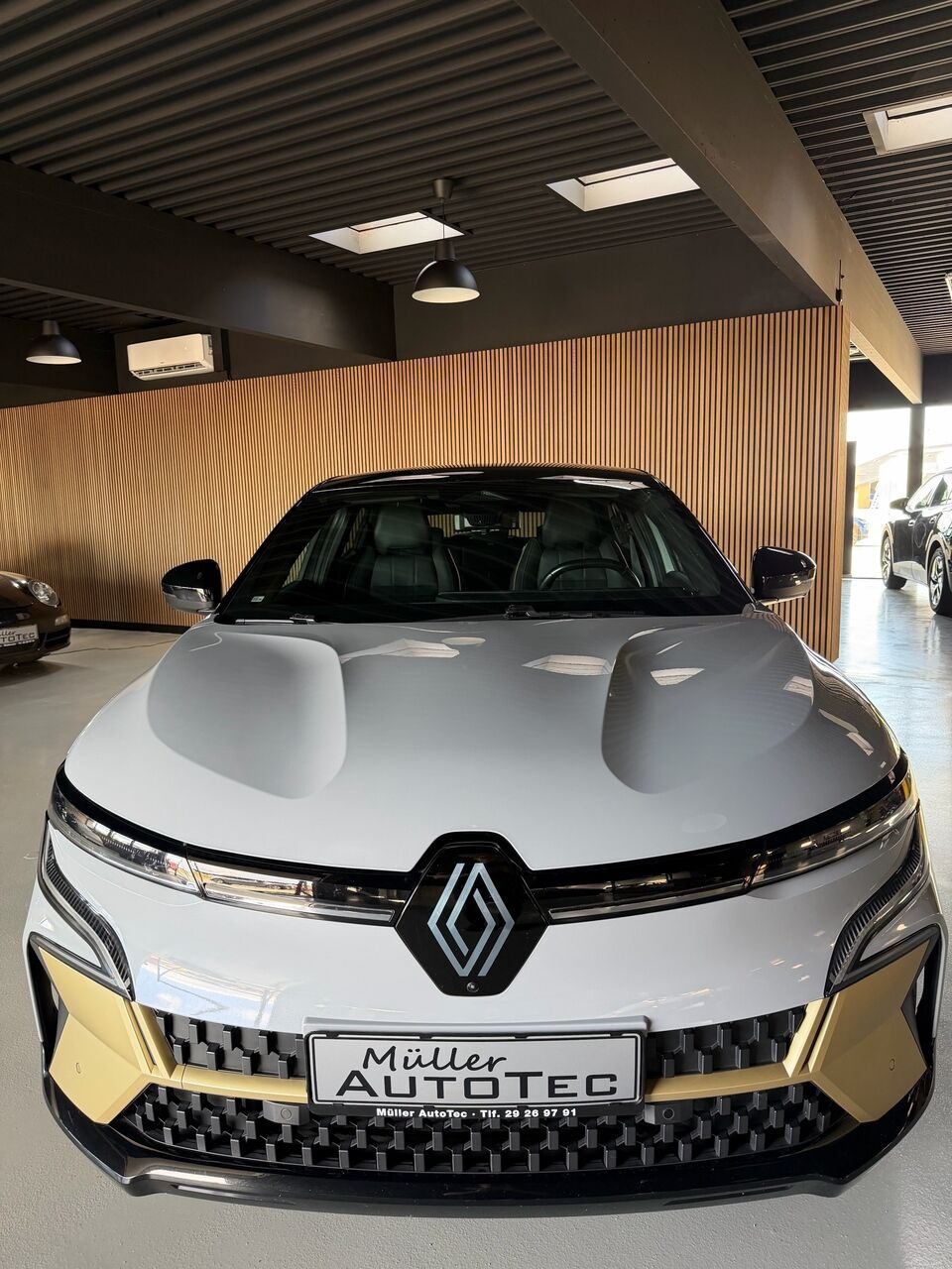 Renault Mégane E-TECH Iconic 220HK 5d Aut.
