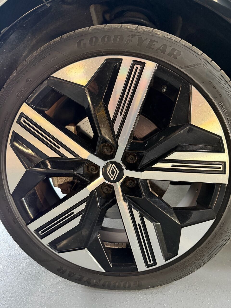 Grå Renault Mégane fra 2022
