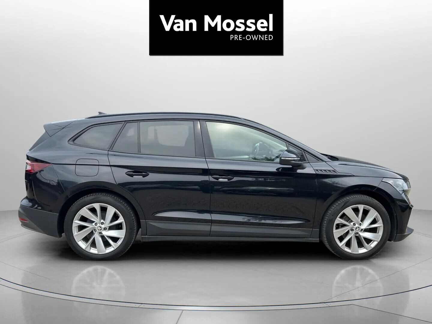 Sort Skoda Enyaq fra 2021