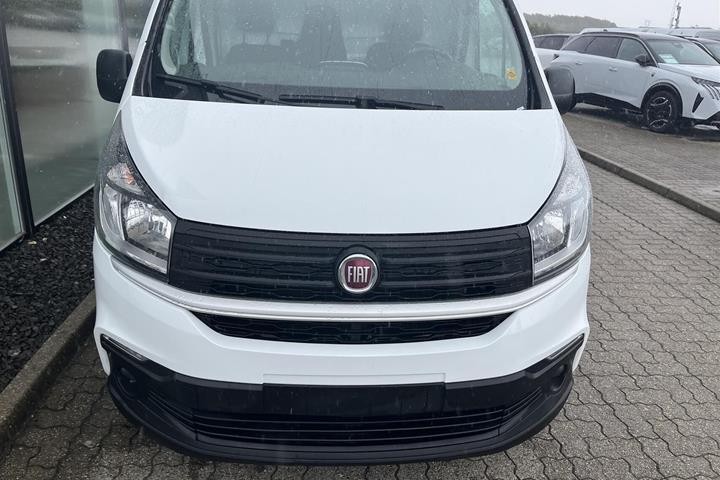 Hvid Fiat Talento fra 2021