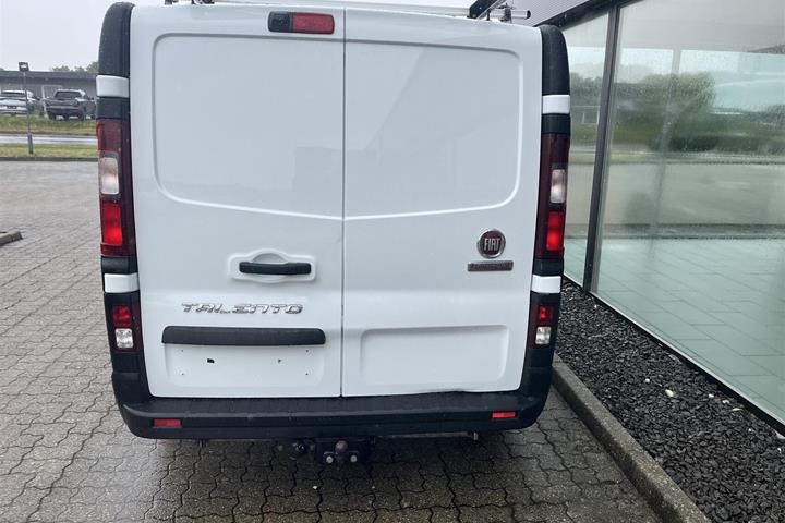 Hvid Fiat Talento fra 2021