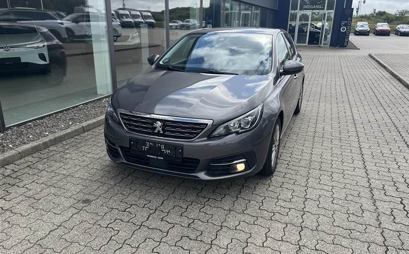 Peugeot 308 1,5 BlueHDi Edition 210+ 130HK 5d 6g