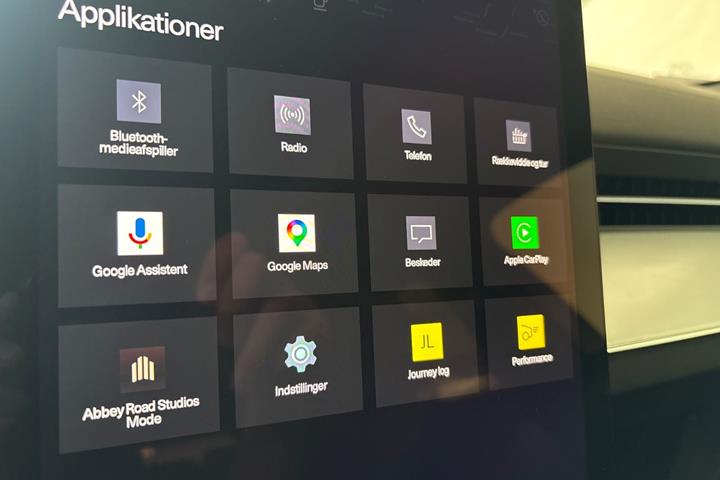 Sort Polestar 3 fra 2024