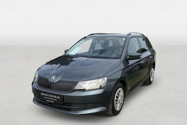 Grøn Skoda Fabia fra 2017 set udefra