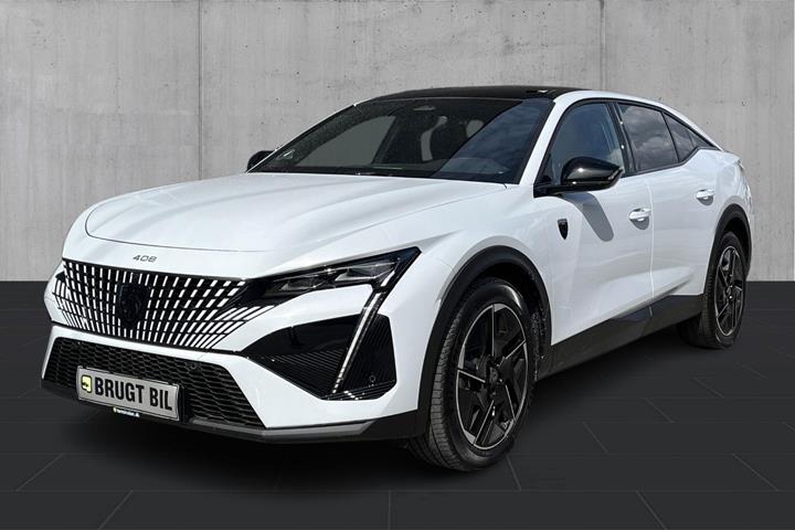 Hvid Peugeot e-408 fra 2026 set udefra
