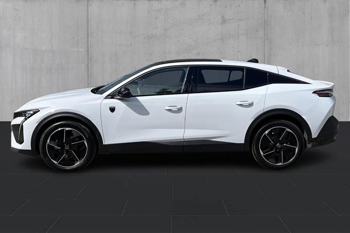 Hvid Peugeot e-408 fra 2026