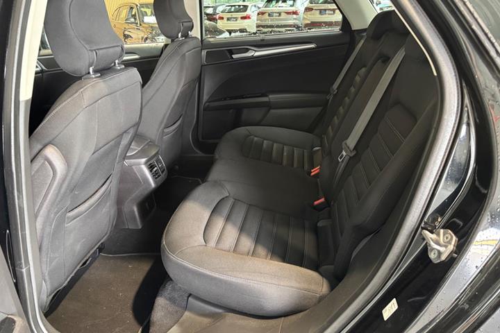 undefined Ford Mondeo fra 2015
