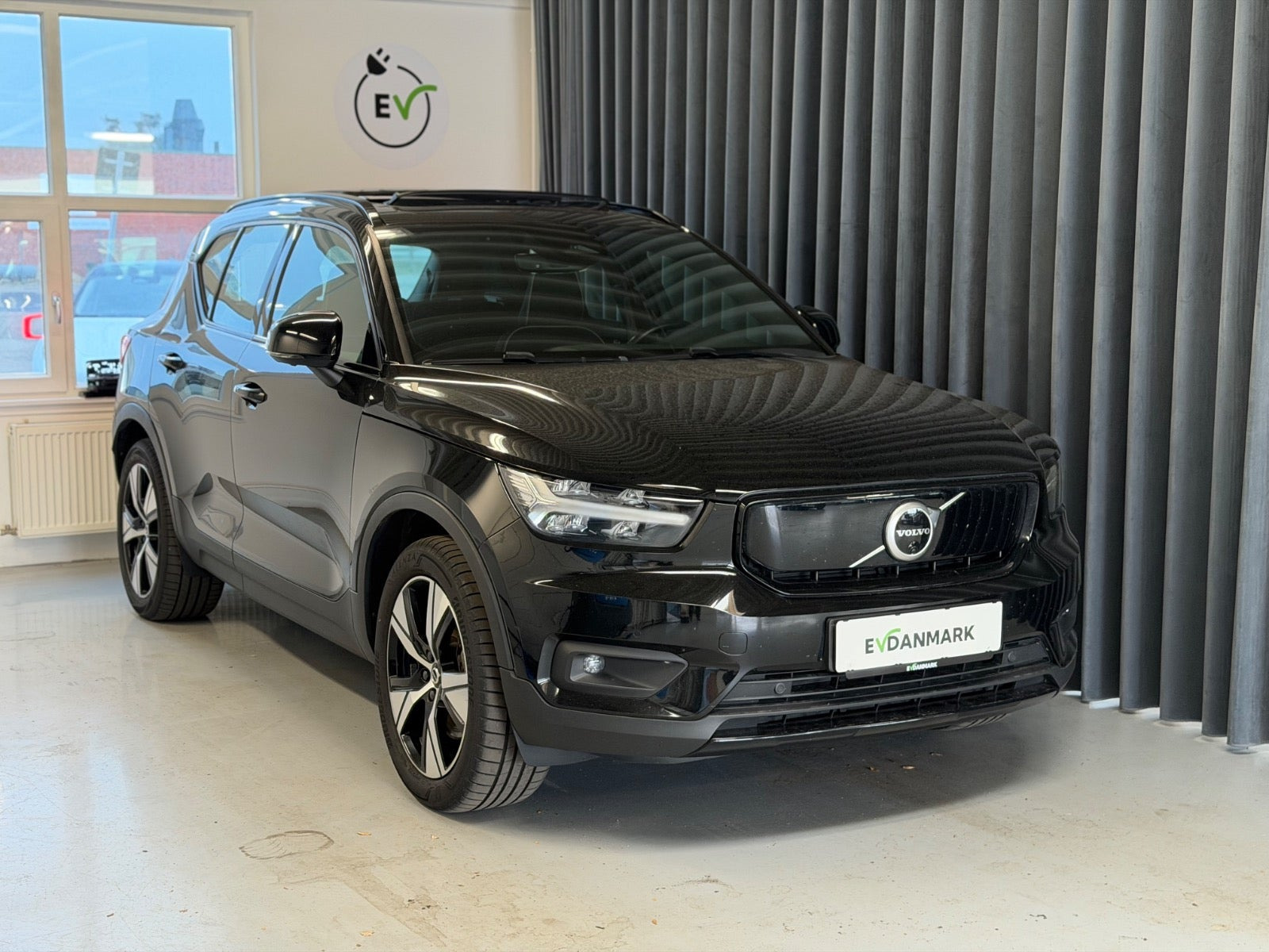 Volvo XC40 P8 ReCharge Twin R-Design