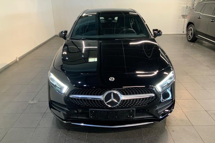 Sort Mercedes A250 e fra 2022