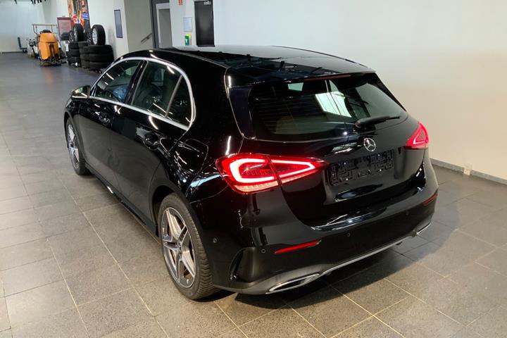 Sort Mercedes A250 e fra 2022