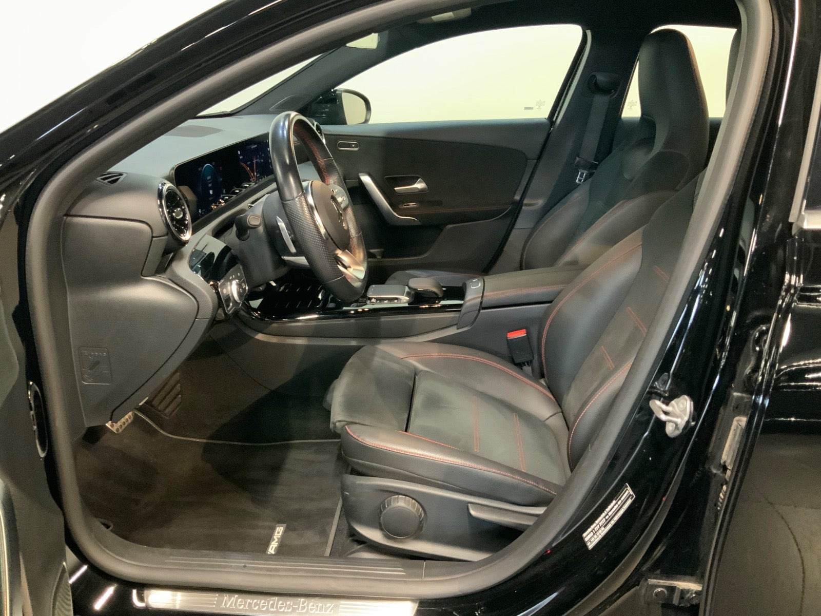 Sort Mercedes A250 e fra 2022