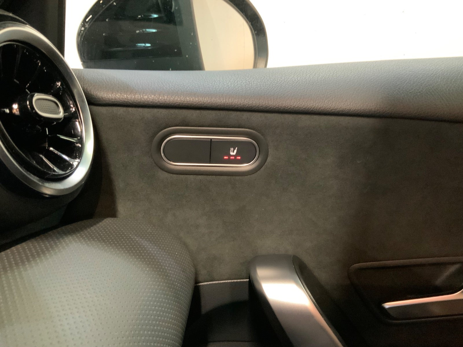 Sort Mercedes A250 e fra 2022