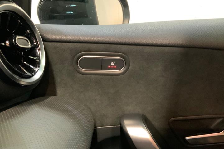 Sort Mercedes A250 e fra 2022
