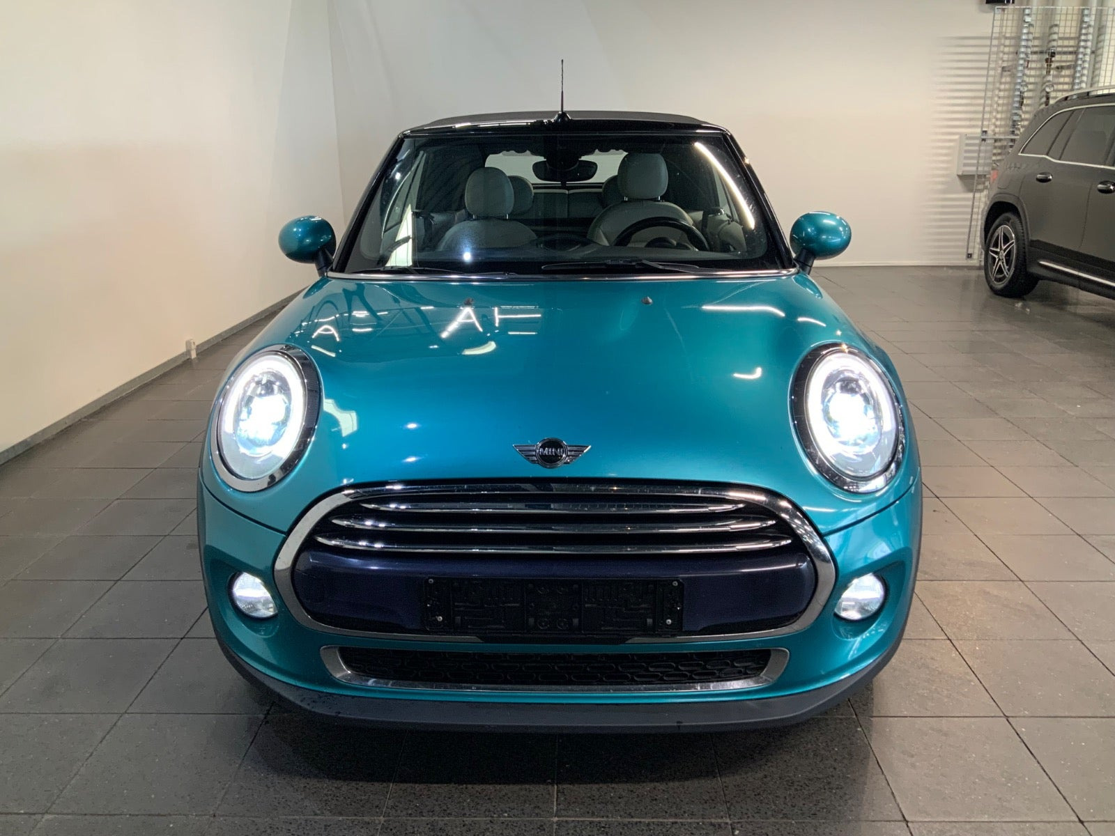 Turquoise Mini Cooper fra 2016