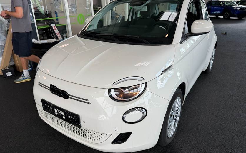 Fiat 500e 42 Icon Pack
