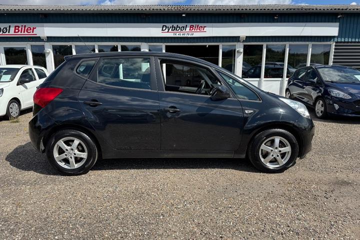 undefined Kia Venga fra 2012