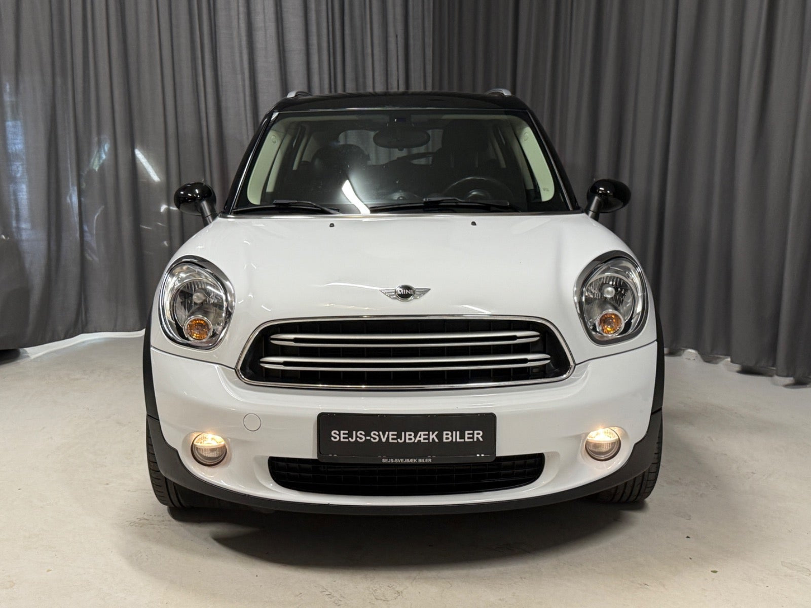 Hvid Mini Countryman Cooper fra 2015