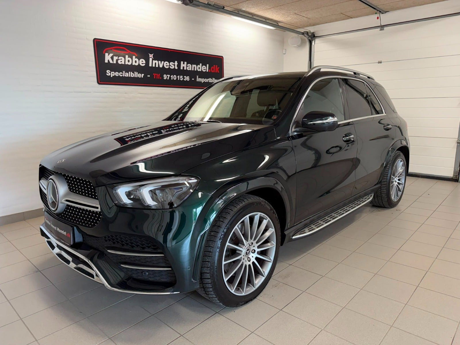 Grøn Mercedes GLE400 d fra 2020