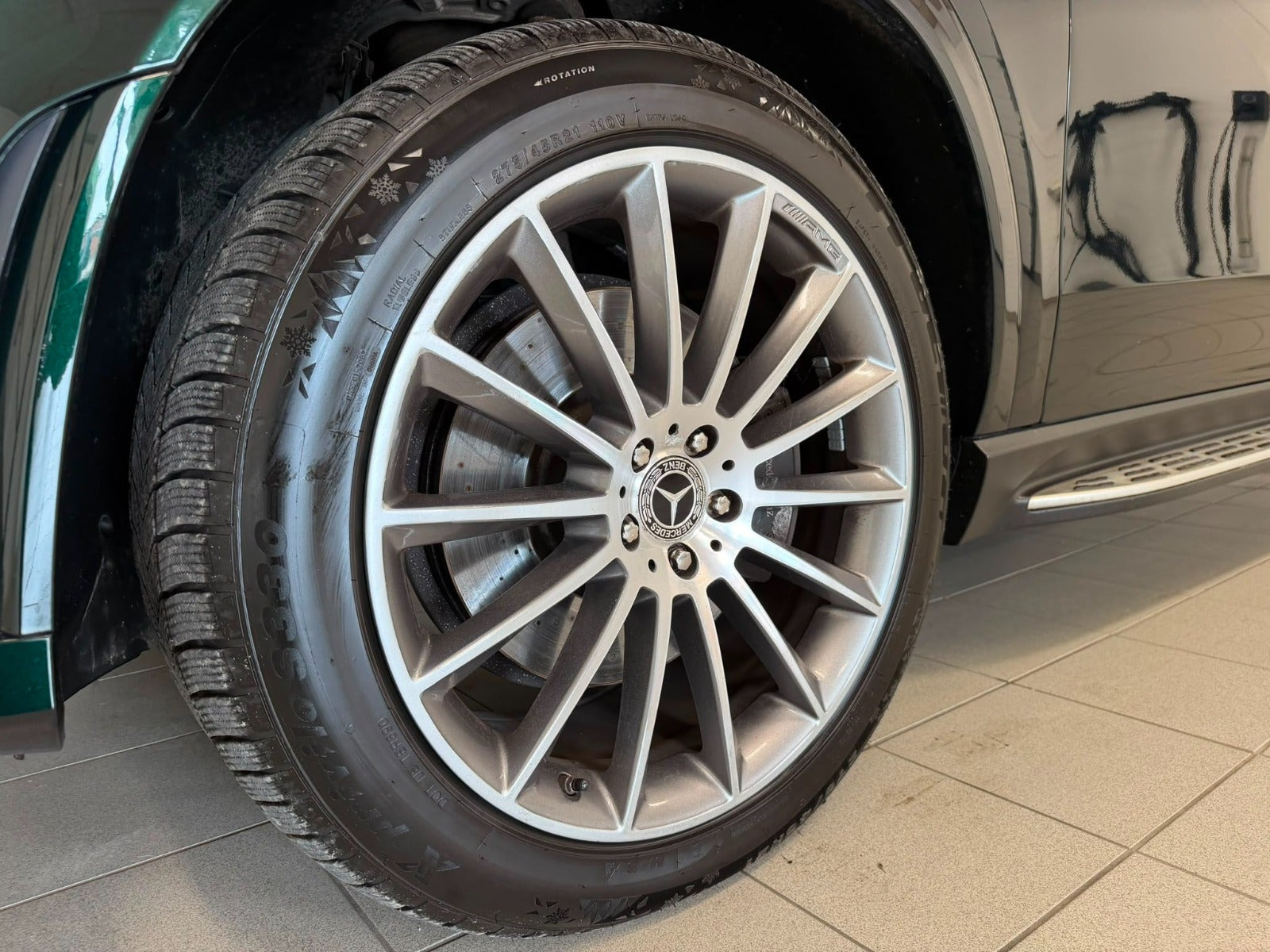 Grøn Mercedes GLE400 d fra 2020