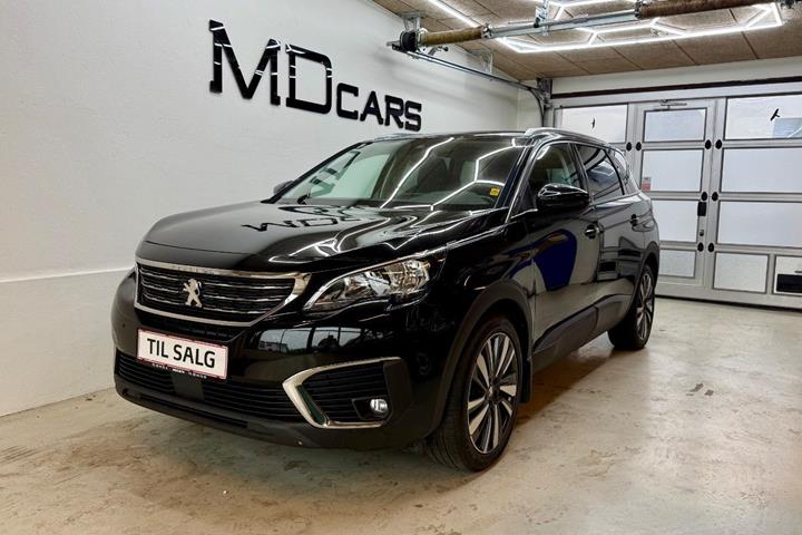 Sort Peugeot 5008 fra 2018