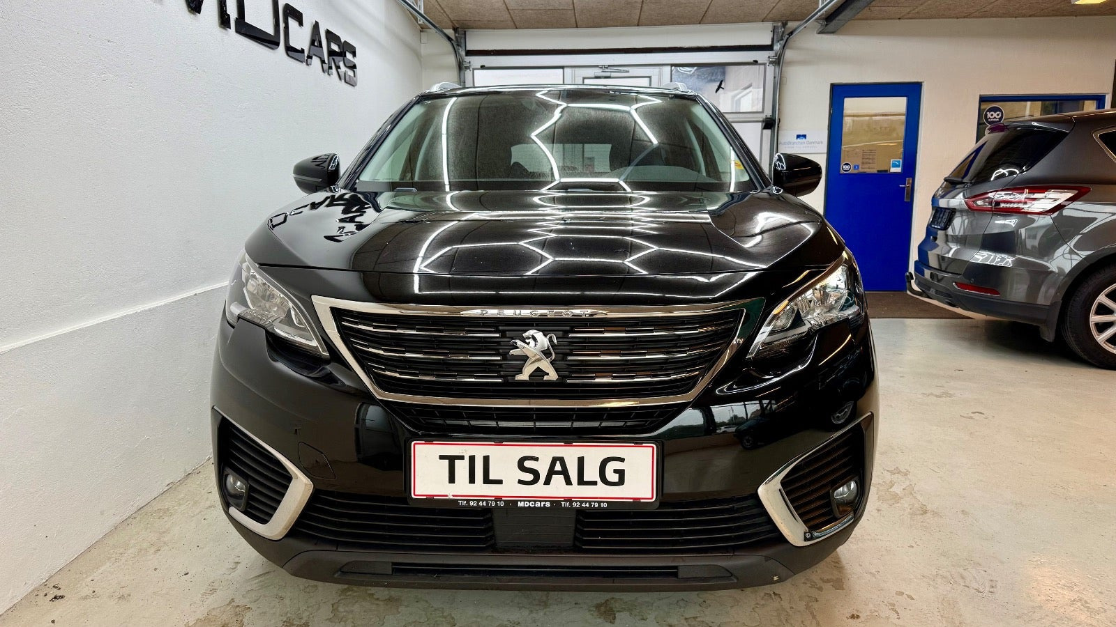 Sort Peugeot 5008 fra 2018