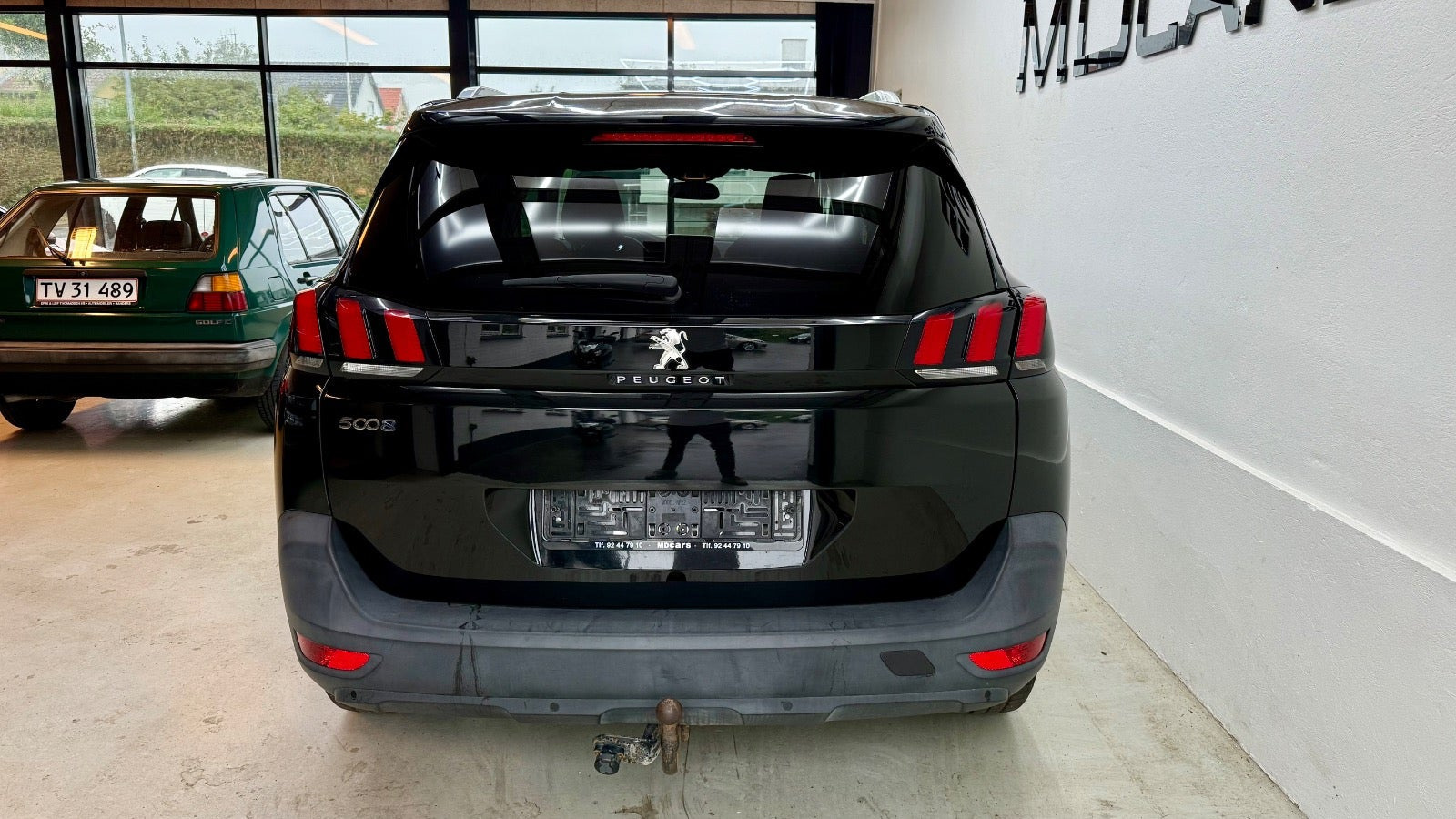 Sort Peugeot 5008 fra 2018
