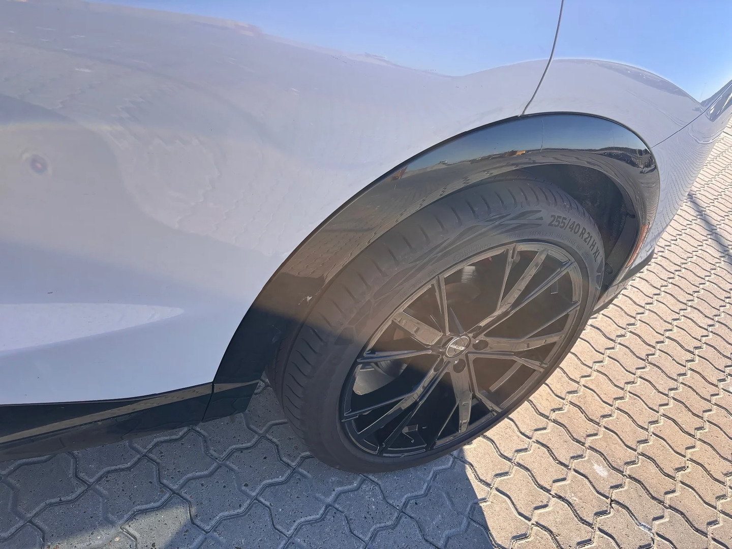 Hvid Ford Mustang Mach-E fra 2022