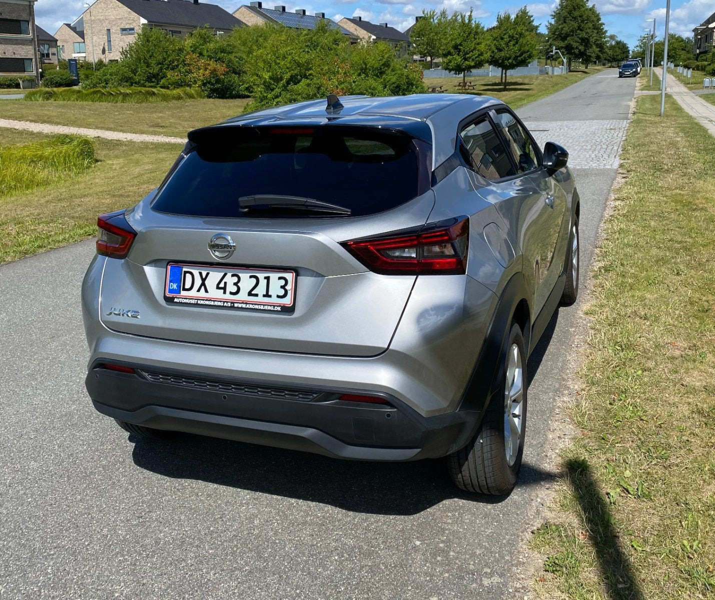 Grå Nissan Juke fra 2021