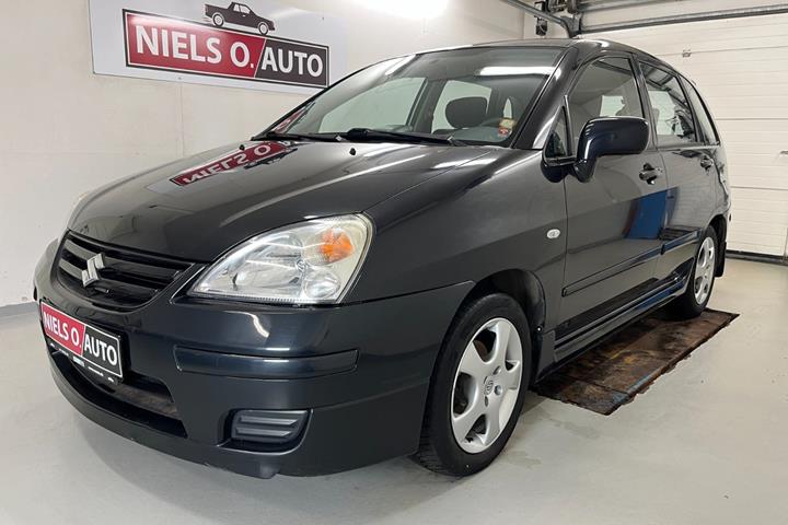 Sort Suzuki Liana fra 2004