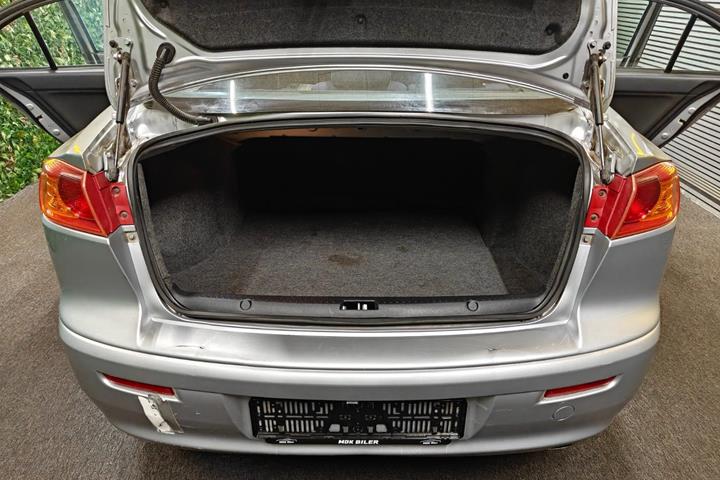 undefined Mitsubishi Lancer fra 2010