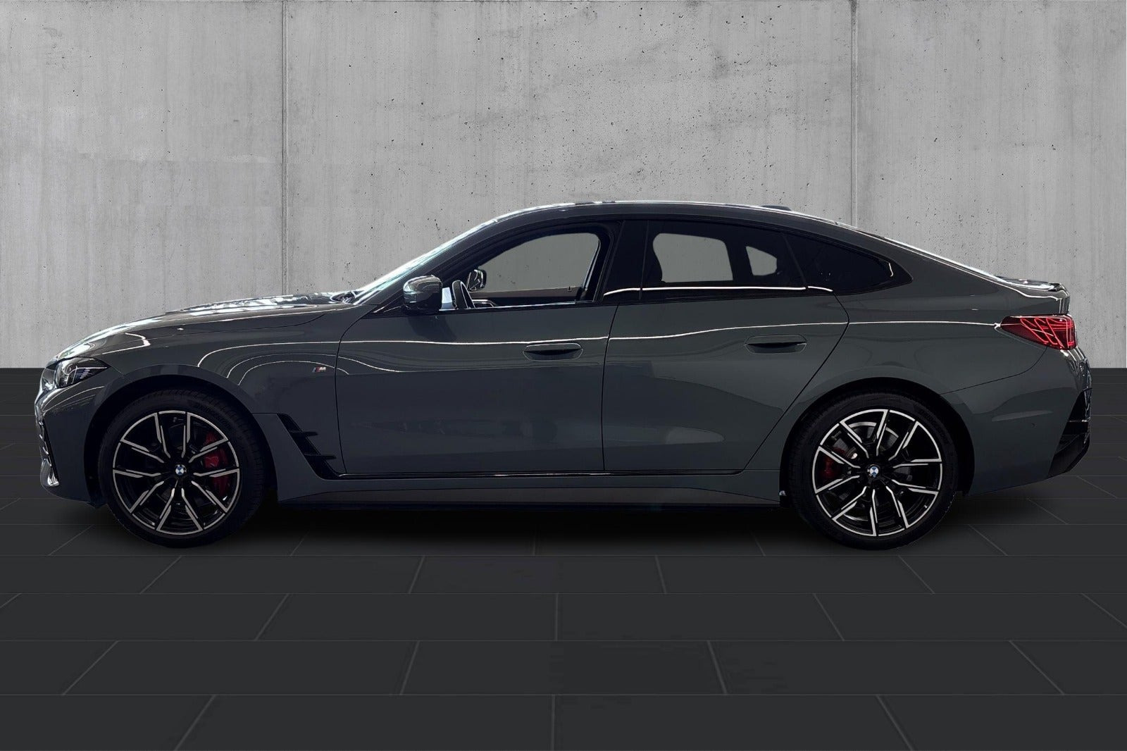 Grøn BMW i4 fra 2026