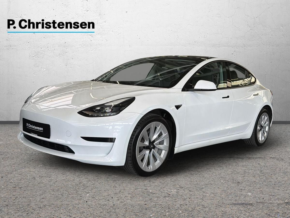 Tesla Model 3 RWD